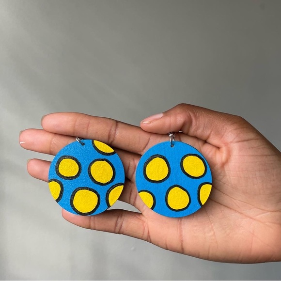 Check them out on my Etsy! https://www.etsy.com/shop/JusticeJewelss - Picture 2 of 2